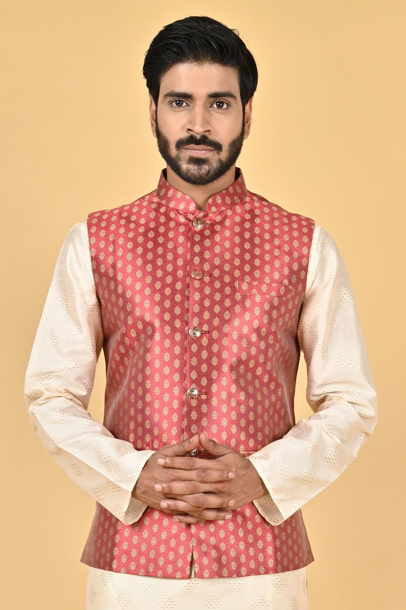 MAROON WOVEN JACQUARD ETHNIC JACKET